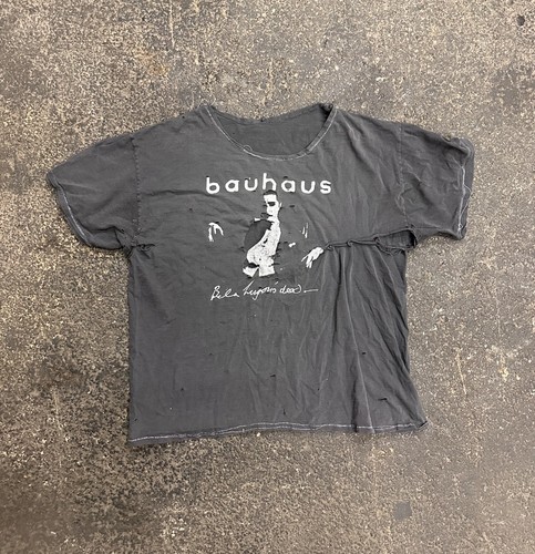 Bauhaus vintage distressed - vintage,