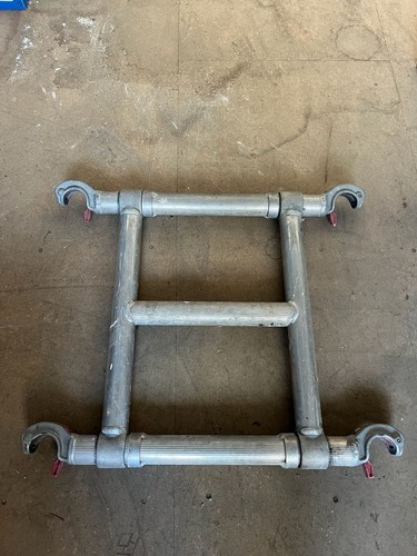 Podium platform ladder spare - podium,