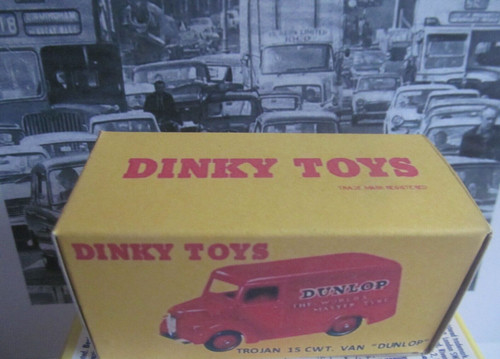 Dinky trojan van - trojan, 31b