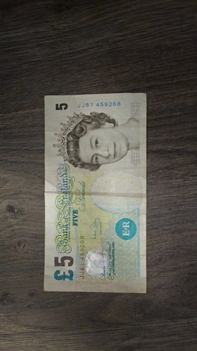 Pound bank england - 5, of