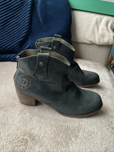 Leather ankle boots - boots, red