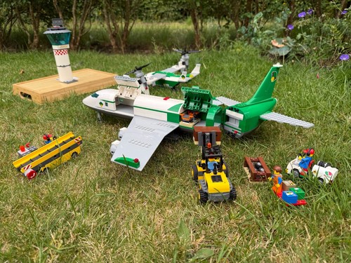 Lego town city set - lego,