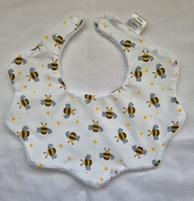 Baby Scallop Bib Bee Fabric Towelling Back Snap Fastening