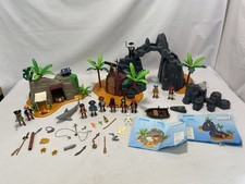 Playmobil Pirates Shipwreck Island Treasure Cave Figures Bundle 4797 6679