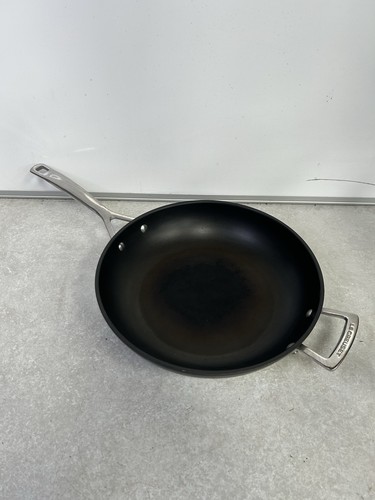 Creuset signature non stick - le,