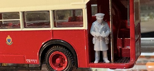 Model bus conductor resin - 1/76,
