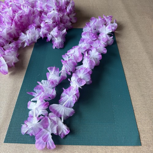 Purple white hawaiian - 10,
