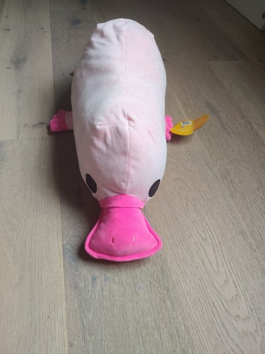 Hug lumps percy the - percy,