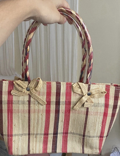 Woven straw top - woven, handle