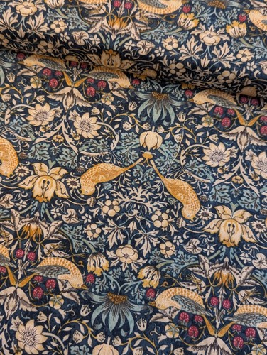 William morris strawberry - william,