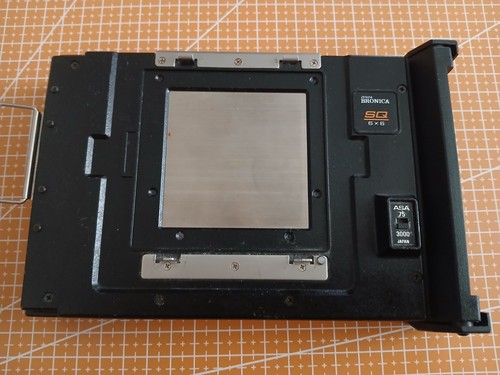 Bronica 6x6 polaroid back - bronica, sq
