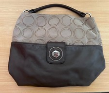 Oroton Signature Tote Bag Turn