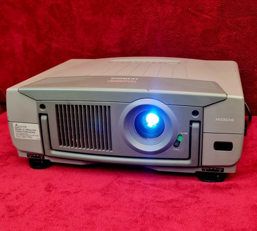 Hitachi pro multimedia - pro,