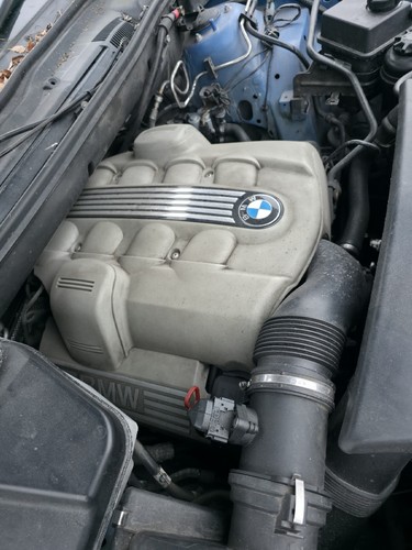Bmw 2004 v8 engine - x5,
