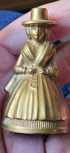 Vintage brass welsh lady bell - brass,