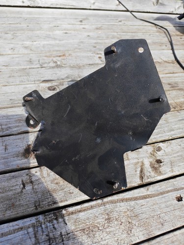 Peugeot 205 gti - ecu, bracket