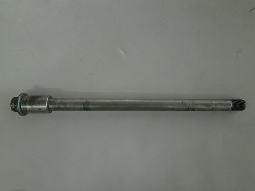 Front pin axle yamaha max - front,