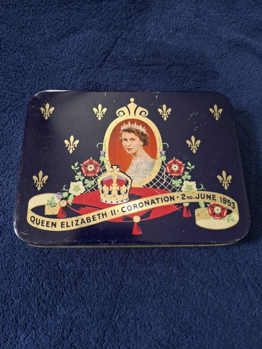 Queen elizabeth vintage - elizabeth, ii