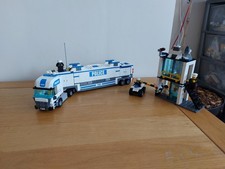 LEGO City 7743 Police Command