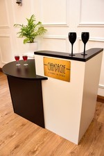 Modern Home / Garden Bar -