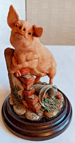 Vintage royal doulton pig - doulton,