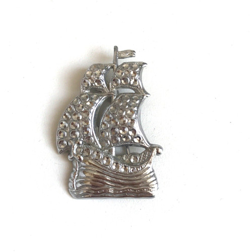 Vintage staybrite metal ship - vintage,