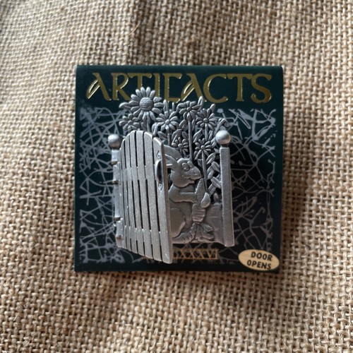 Jonette artifacts hinged - jj,