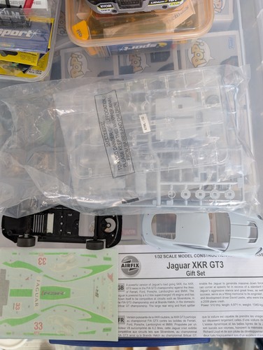 Jaguar xkr gt3 airfix - airfix, hornby