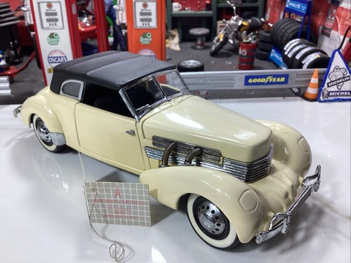 Franklin mint scale - franklin, 1:24
