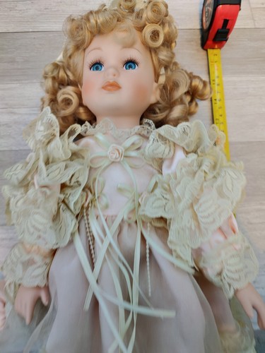 Vintage porcelain collectible - porcelain,