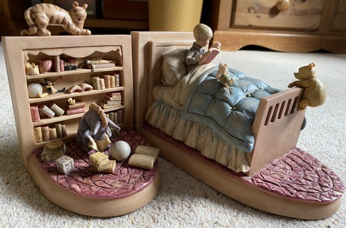 Winnie the pooh bear - winnie,