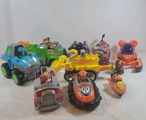 Paw patrol joblot - vehicles, and