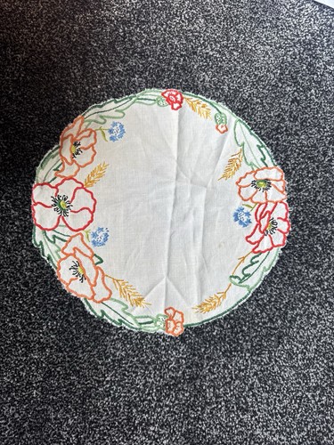 Vintage linen hand embroidered - linen,