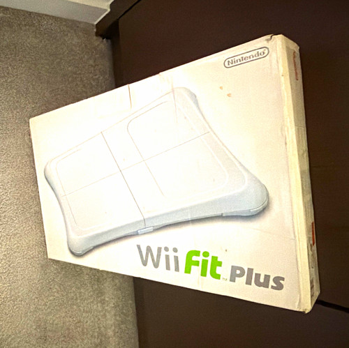 Nintendo wii fit plus balance - nintendo,