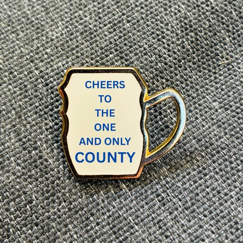 Stockport county cheers metal - county,