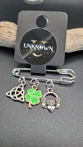 Claddagh shamrock trinity knot - claddagh,
