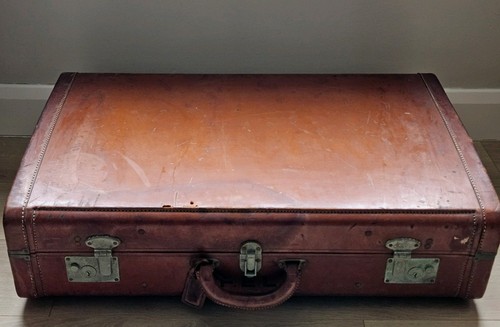 Antique victor suitcase - victor,