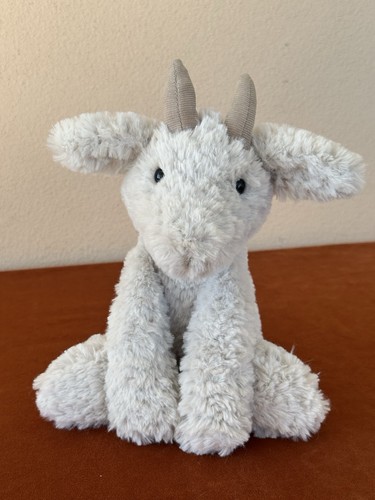 Jellycat crumble goat bnwot - jellycat,