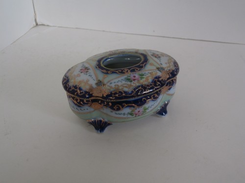 Antique ceramic lidded - ceramic, hair