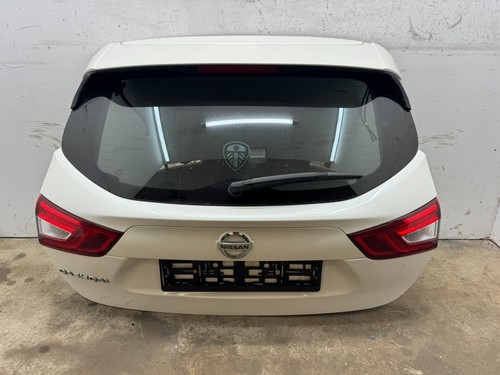 Nissan qashqai rear tailgate - nissan,