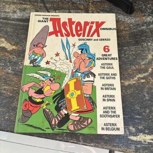 The giant asterix - the, omnibus