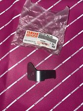 Yamaha Oem Nos YZF 1000 R1 1998-2001 Bracket 7 4xv-2116j-00