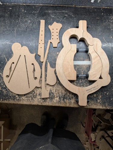Mandolin mould and - f5,