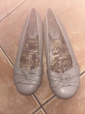 Ladies Fat Face Size 6