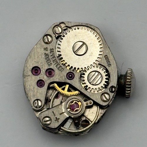Standard watch movement - 69,
