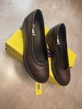 Fly London Women's Numa570fly