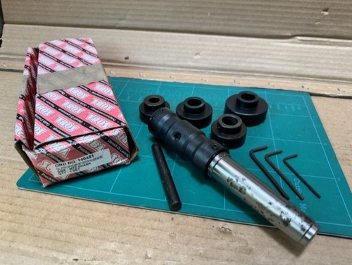 Tailstock die holder - tailstock,