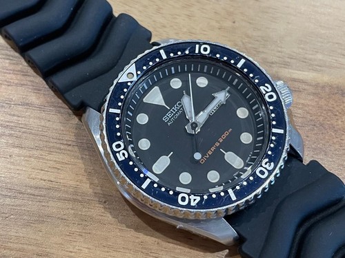 Seiko men black watch - black,