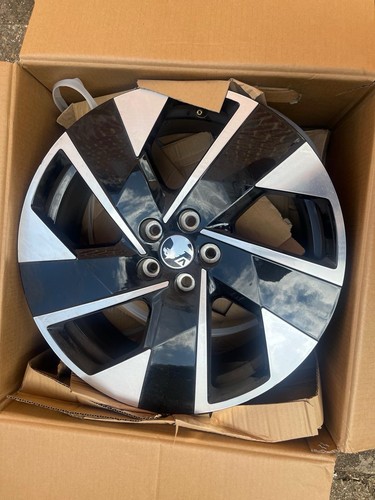 Vauxhall grandland alloy wheel - alloy,