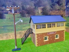 Hornby ~ Boxed Red Brick Signal Box & Telegraph Pole ~ OO Gauge REF6276
